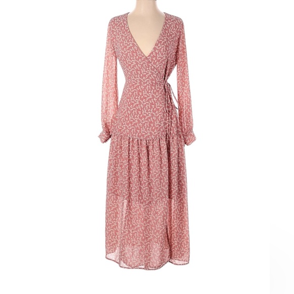 Lapis Lillies Dresses & Skirts - Lapis & Lillies Wrap Dress Size M